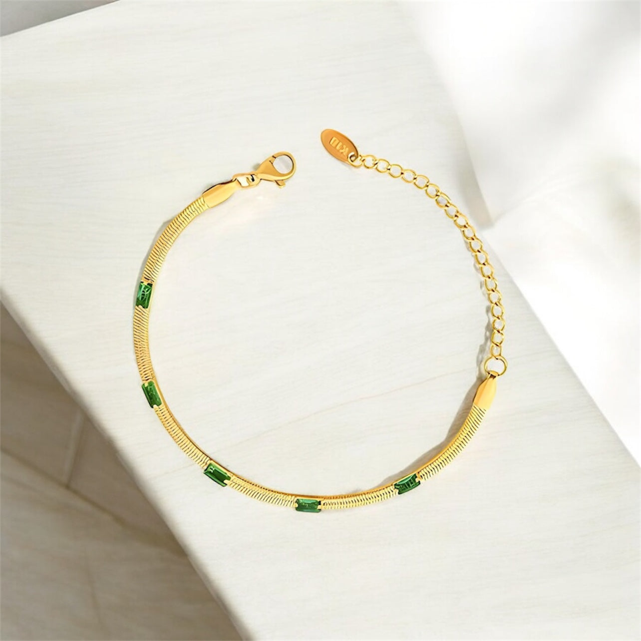18k Gold plated bracelets waterproof - hypoallergenic - tarnish free