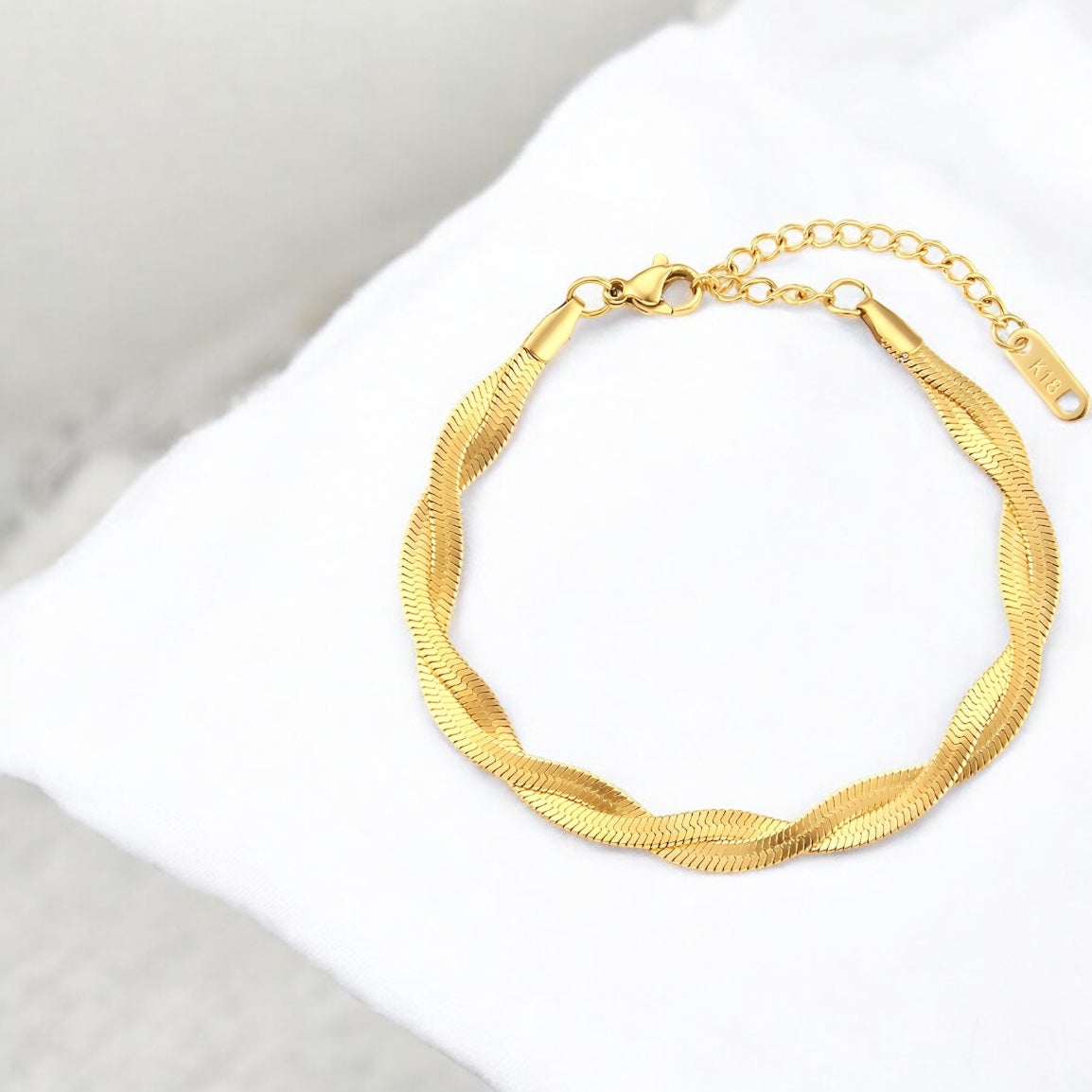 18K Gold plated bracelet waterproof hypoallergenic