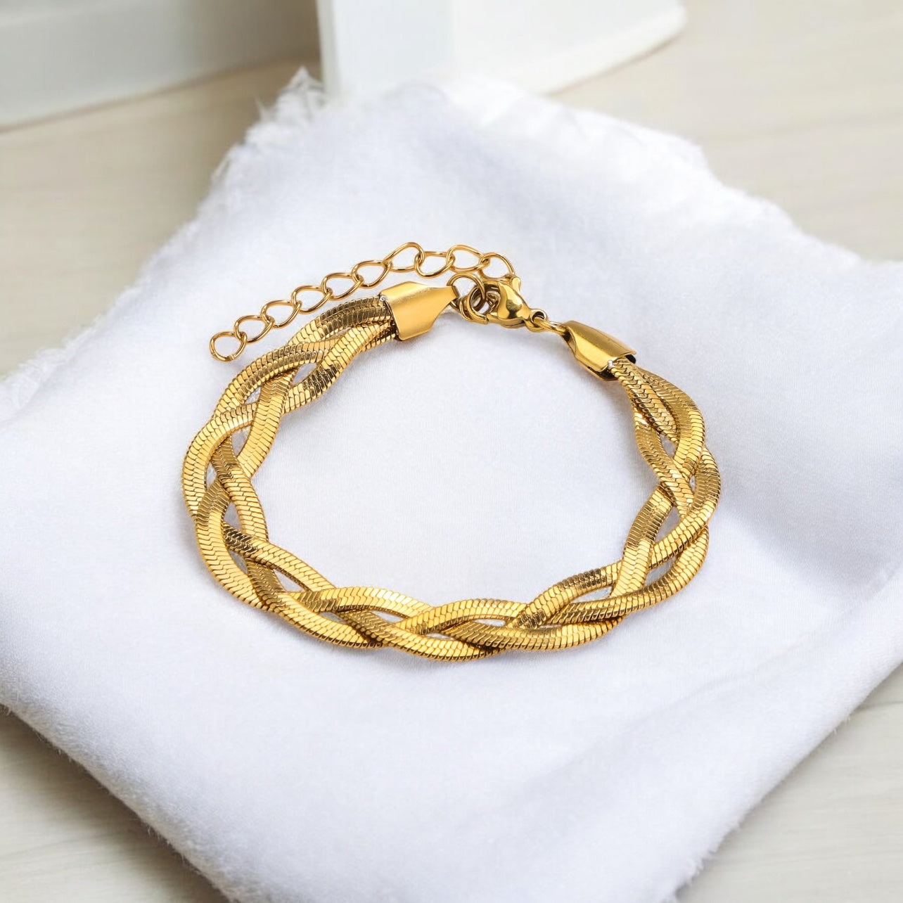 18K Gold plated bracelet waterproof hypoallergenic